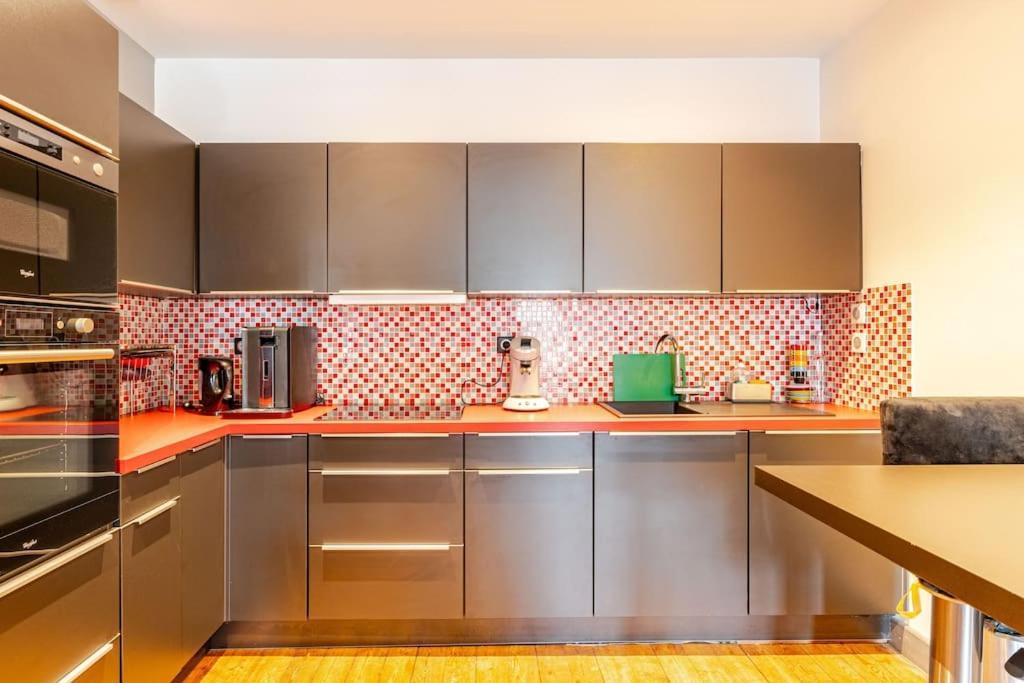 Bel Appartement Dans Le Centre Historique Avec Wi-Fi Et Toutes Les Commodites Dinan Exterior foto